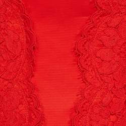 مملوكة مسبقًا فستان أليكسيس قصير بحاشية دانتيل جوبر من الكريب باللون الأحمر صغير