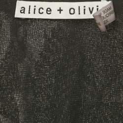 Pre Owned بلوزة آليس + أوليفيا مطبوعة معدنية سوداء / ذهبية قماش حرير بأكمام منتفخة مقاس صغير جدًا