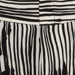 Alice + Olivia Monochrome Stripe Printed Crepe Pleated Shorts S