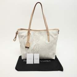 Pre Owned Alviero Martini 1A Classe White Geo Printed Coated Canvas and Leather Tote