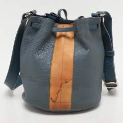 Pre Owned Alviero Martini 1A Classe Blue Leather Small Geo Bucket Bag