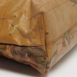 مملوكة مسبقًا {"name_ar": "حقيبة يد ألفيرو مارتيني 1A كلاس جلد بنقشة جيو كلاسيك بني فاتح"}