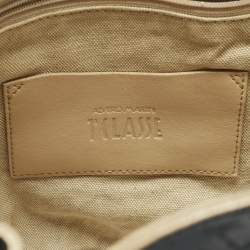 مملوكة مسبقًا Alviero Martini 1A Classe Navy Blue Geo Embossed Leather Drawstring Bucket Bag