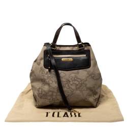 Pre Owned Alviero Martini 1A Classe Beige/Dark Brown Coated Canvas and Patent Leather Tote