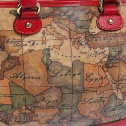 Pre Owned Alviero Martini 1A Classe Beige/Red Geo Print Coated Canvas and Leather Tote