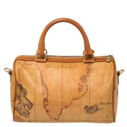 مملوكة مسبقًا Alviero Martini 1A Classe Tan Geo Classic Print Coated Canvas Satchel
