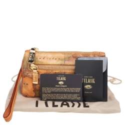 Pre Owned Alviero Martini 1A Classe Tan Geo Classic Print Coated Canvas Wristlet Pouch