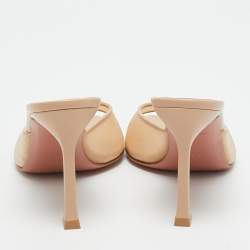 مملوكة مسبقًا Amina Muaddi Alexa Size 35.5 Beige Leather and Net Slide Sandals