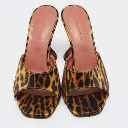 مملوكة مسبقًا Amina Muaddi Two Tone Leopard Print Satin lupita Slide Sandals Size 37.5