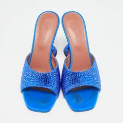 مملوكة مسبقًا Amina Muaddi Lupita Size 38 Blue Satin Crystal Embellished Slide Sandals