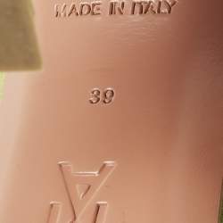 مملوكة مسبقًا حذاء كعب عالي أمينة معادي ساتان أخضر فتحة كعب مقاس 39