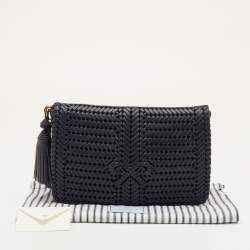 مملوكة مسبقًا Anya Hindmarch Navy Blue Woven Leather Wristlet Clutch