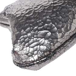 Pre Owned Anya Hindmarch Silver Crackled Leather Knot Clutch
