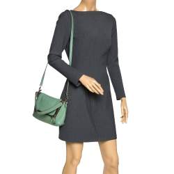 Pre Owned Anya Hindmarch Green Leather Zip Crossbody Bag