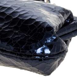 Pre Owned Anya Hindmarch Metallic Blue Ceramic Effect Leather Kiss Lock Clutch 