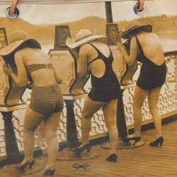 Pre Owned Anya Hindmarch Beige Printed Fabric And Patent Leather Tote