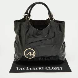 Pre Owned Anya Hindmarch Black Patent Leather Logo Hobo