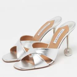 Pre Owned صندل أكوازورا تيس دارلينج جلد فضي مفتوح مقاس 41