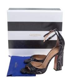 Pre Owned Aquazzura Black/Grey Disco Jacquard Fabric Capucine Ankle Strap Sandals Size 40
