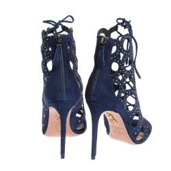 Pre Owned صندل أكواز ورا بيغوم سويدي أزرق مفرغ برباط مقاس 37.5