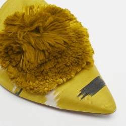 Pre Owned Aquazzura Green Velvet Powder Puff Pom Pom Flat Mules Size 40