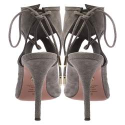 Pre Owned صندل أكوازروا سويدي رصاصي بحزام للكاحل مقدمة مفتوحة مقاس 38