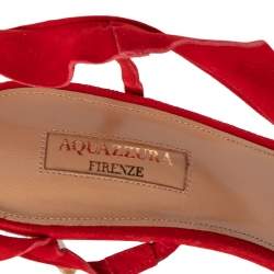 مملوكة مسبقًا صندل أكوازورا سويدي أحمر منفوش مقدمة مفتوحة مقاس 38.5