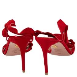 مملوكة مسبقًا صندل أكوازورا سويدي أحمر منفوش مقدمة مفتوحة مقاس 38.5