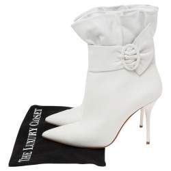 مملوكة مسبقًا Aquazzura White  Leather Tribeca Ankle Boots Size 39.5