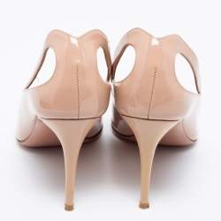 مملوكة مسبقًا Aquazzura Nude Pink Patent Leather Cut-Out Pointed-Toe Pumps Size 37