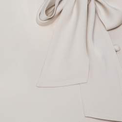 مملوكة مسبقًا قميص أرماني كوليزوني مزين رباط رقبة ساتان حرير كريمي مقاس وسط (ميديوم)