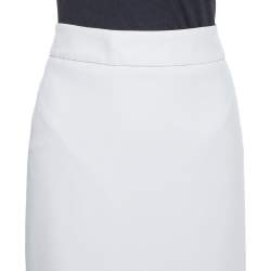 Pre Owned تنورة أرماني كوليزوني مستقيمة كريب رصاصي مقاس وسط (ميديوم)