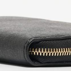 Pre Owned Aspinal Of London Black Leather Zip Around Wristlet Wallet