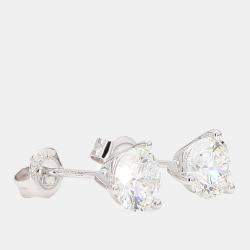 Pre Owned \n أقراط مارتيني بمسمار 3 من الذهب الأبيض عيار 14 بماسة 1.50 قيراط دائري مزروعة في المختبر