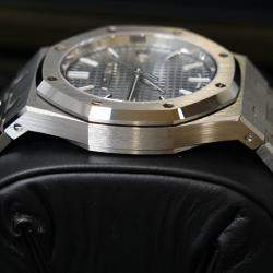 Pre Owned Audemars Piguet Royal Oak 15550ST.OO.1356ST.07 Automatic Grey Stainless Steel Women's Wristwatch 37 mm