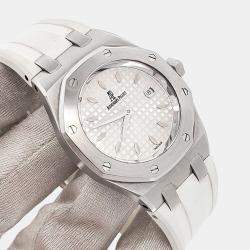 Pre Owned Audemars Piguet Royal Oak 67600ST Quartz Silver Stainless Steel Women's Wristwatch 33 mm