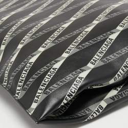 Pre Owned Balenciaga Black Leather Plastic S Shopper Clutch