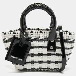 Le Cagole XS Shoulder Bag | Used & Preloved Balenciaga Shoulder Bag | LXR  USA | Black | Leather. 2242ZZ1