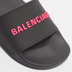 Pre Owned Balenciaga Black Rubber Logo Embossed Pool Slides Size 36