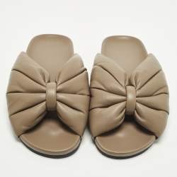 Pre Owned Balenciaga Size 40 Grey Leather puffy Knot Flat Slide