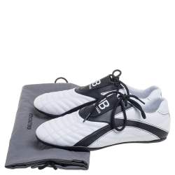 Pre Owned حذاء رياضي بالنسياغا زين قصات جلد أبيض مقاس 38