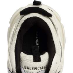 Pre Owned حذاء رياضي بالنسياغا منخفض من أعلى جلد و شبكة أبيض مقاس 39