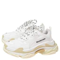 مملوكة مسبقًا حذاء رياضي بالنسياغا عنق منخفض تريبل أس جلد وشبك أبيض مقاس 37