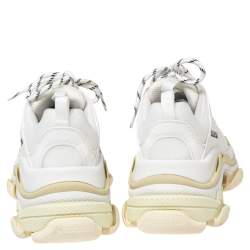 مملوكة مسبقًا حذاء رياضي بالنسياغا عنق منخفض تريبل أس جلد وشبك  أبيض مقاس 37