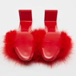 مملوكة مسبقًا Balenciaga Red Feather Slide Sandals Size 39