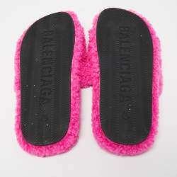 Pre Owned Balenciaga Pink Fur Flat Slides Size 39  