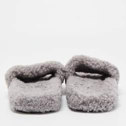 Pre Owned Balenciaga Grey Shearling Fur Flat Slides Size 40