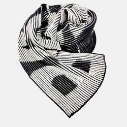 مملوكة مسبقًا وشاح بالنسياجا صوف أبيض/أسود