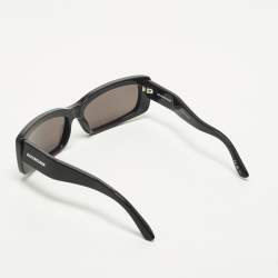 Pre Owned نظارة شمسية بالنسياغا BB0286S سوداء مستطيلة