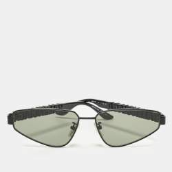 مملوكة مسبقًا Balenciaga Black BB0107S Logo Cat Eye Sunglasses